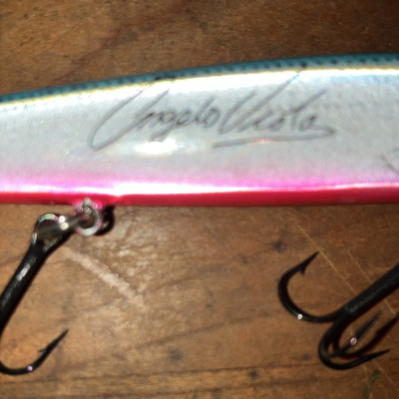 Set of two Angelo Vista suspending  Fishing lure /  Hooks - Picture 8 of 9
